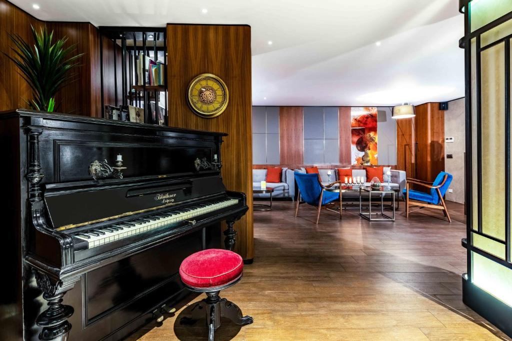 أجنحة تي زد إل