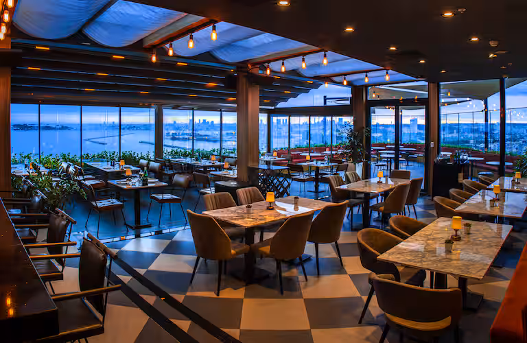 دبل تري باي هيلتون إسطنبول – مودا