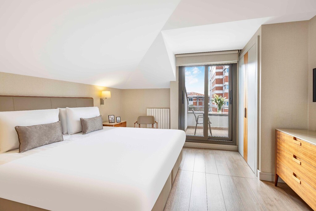 أجنحة تي زد إل