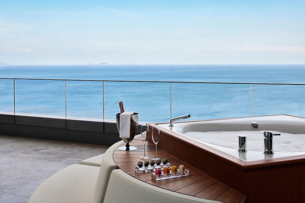 JW Marriott Hotel Istanbul Marmara Sea