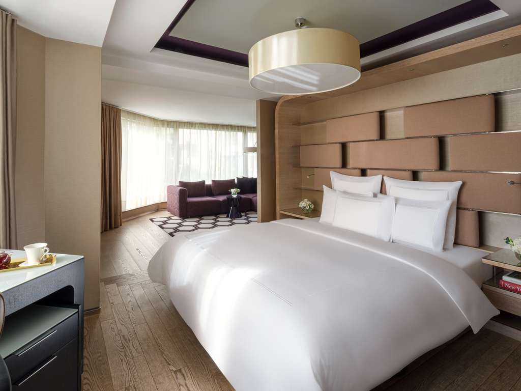 Residence 1 Bedroom Park View Corner